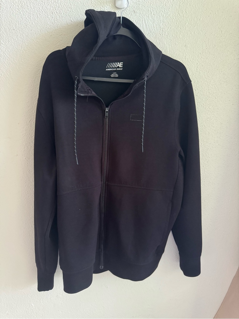 American Eagle Outfitters Black Zip-Up Hooded Sweater
